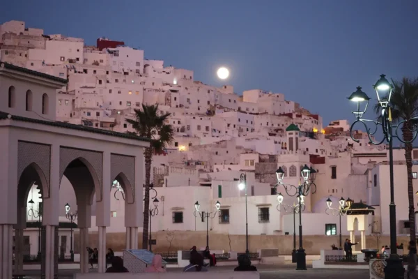 Tesoros de la Humanidad: Un Viaje por los Patrimonios de Marruecos Tesoros de la Humanidad: Un Viaje por los Patrimonios de Marruecos