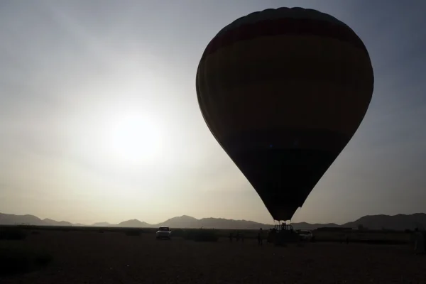 Entre cielo y arena: un vuelo mágico sobre los tesoros de Marrakech y Agafay Entre cielo y arena: un vuelo mágico sobre los tesoros de Marrakech y Agafay
