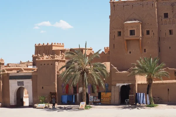 El alma del desierto: historia, cultura y la música ancestral del pueblo Gnawa El alma del desierto: historia, cultura y la música ancestral del pueblo Gnawa