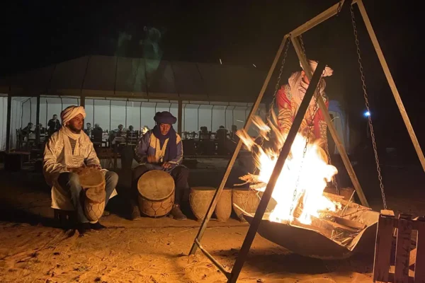 El alma del desierto: historia, cultura y la música ancestral del pueblo Gnawa El alma del desierto: historia, cultura y la música ancestral del pueblo Gnawa
